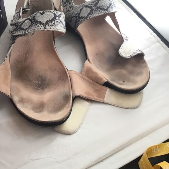 Trotters Kip Supportive Sandals B8 - Picture 6 of 7